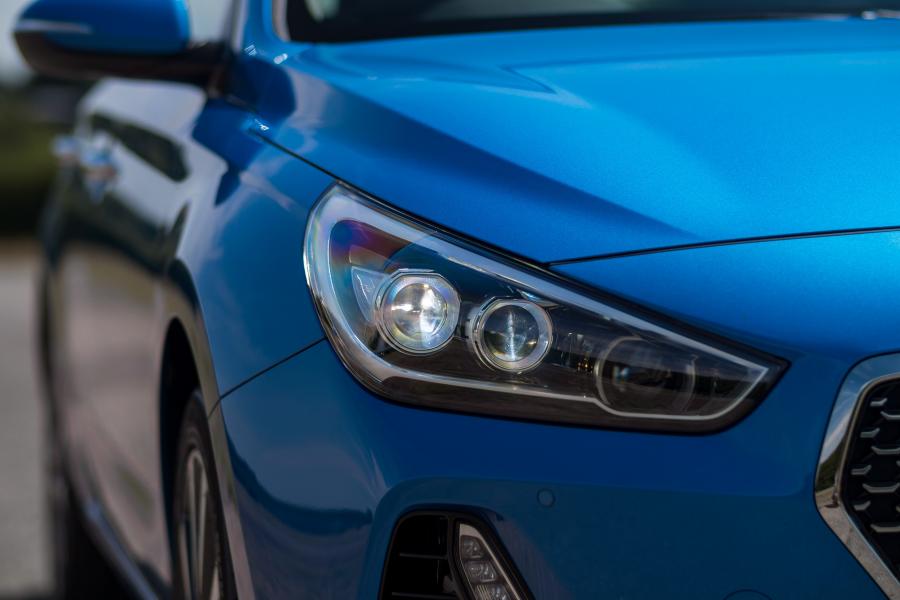 Детали экстерьера Hyundai i30 Tourer 2017 года  (UK) (фото 34 из 36)